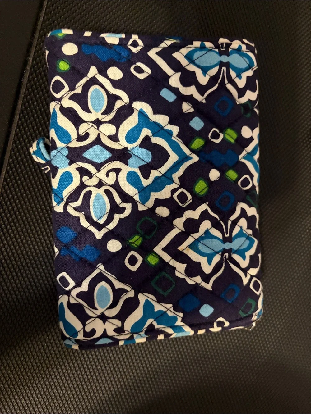 Vera Bradley Quilted Turn-Lock Wristlet in Navy, Blue & Green. NWT.